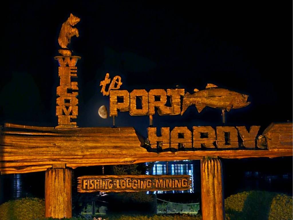 Fort Rupert Elementary School is hosting a show of traditional and contemporary fashion on March 12, 2026.. (North Island Gazette file photo)
Fort Rupert Elementary is holding a Kwakwaka&rsquo;wakw fashion show Thursday, March 12. (North Island Gazette file photo)